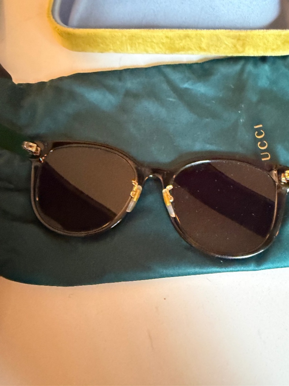 Gucci sunglasses